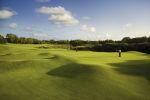 Links Hope Island